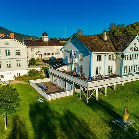 Hotel Dale-Gudbrands Gard By Frich'S à Sør-Fron Extérieur photo
