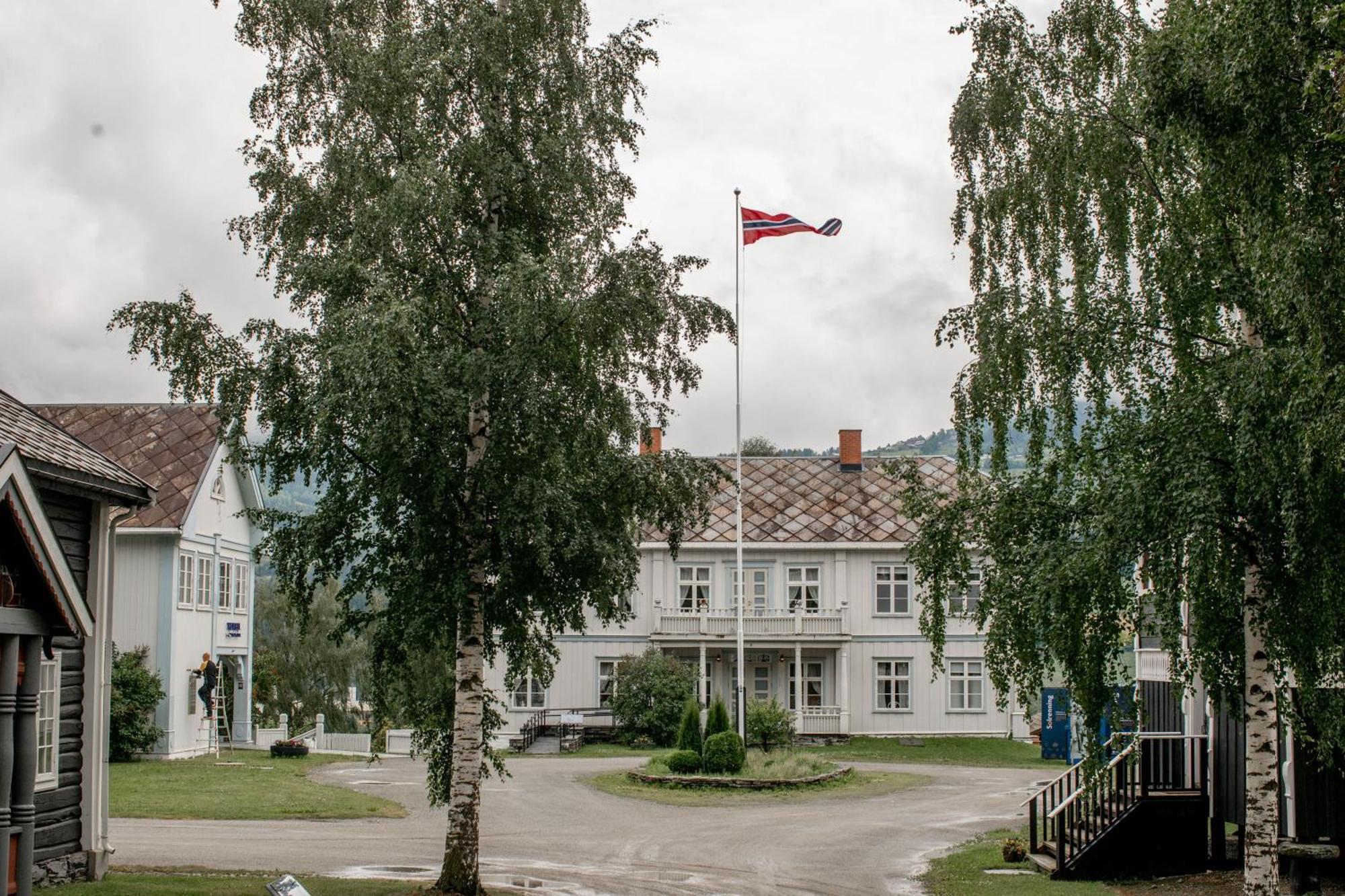 Hotel Dale-Gudbrands Gard By Frich'S à Sør-Fron Extérieur photo